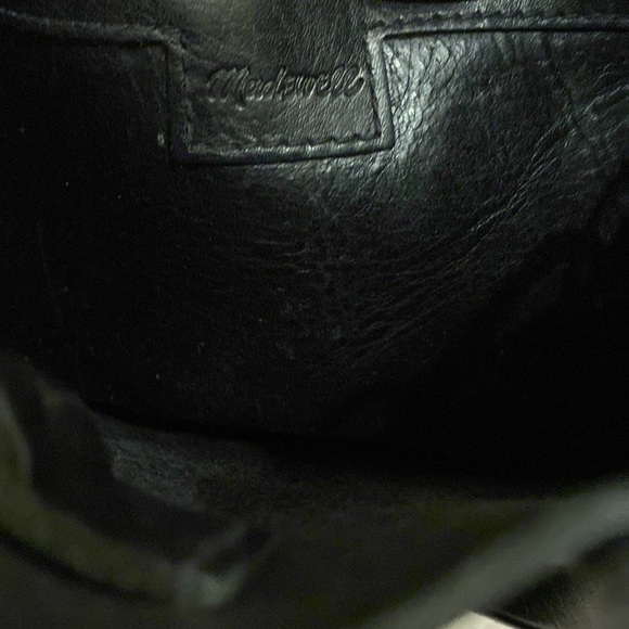 Madewell small leather transport crossbody black bag - Picture 9 of 16